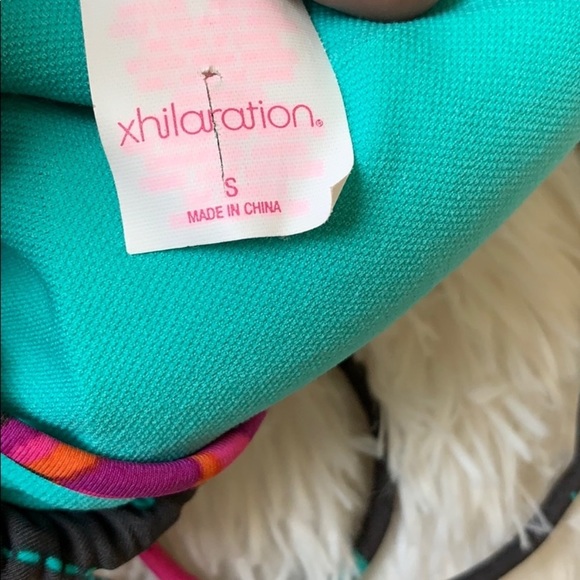 Triangle Bikini top bundle size small - Picture 6 of 6